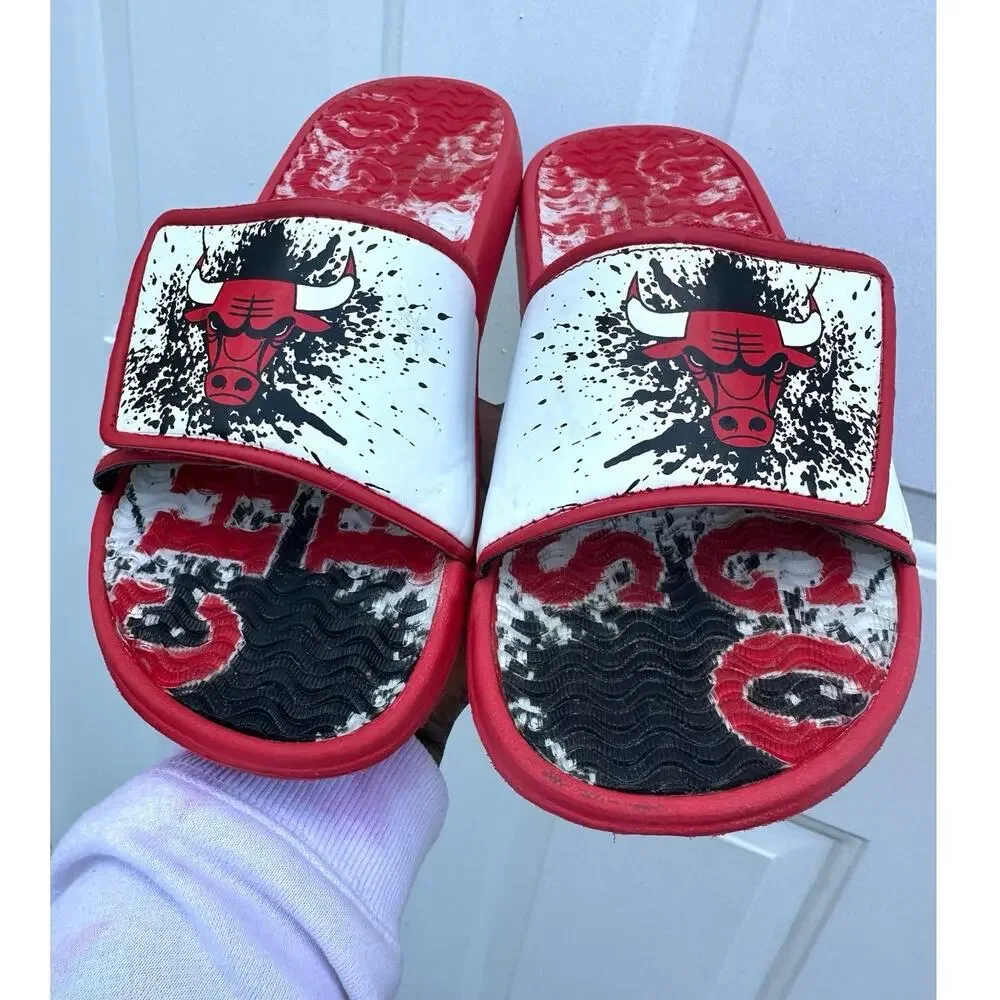 Chicago Bulls Team Pattern Gel‎ Slide Sandals Men’s Size 9/10 Red